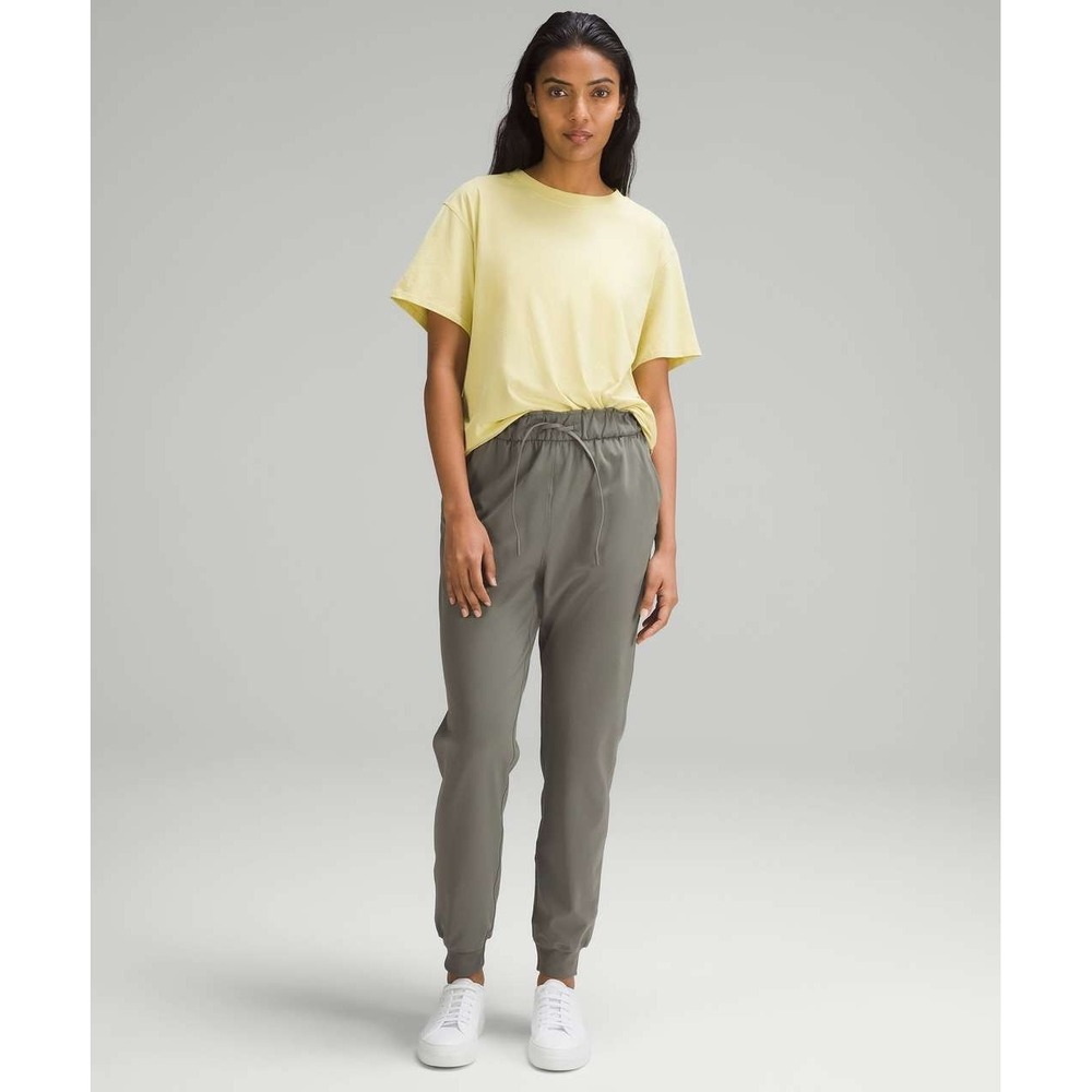 Lululemon Stretch High Rise Jogger Full Length Size 12 Sage Green 33X28